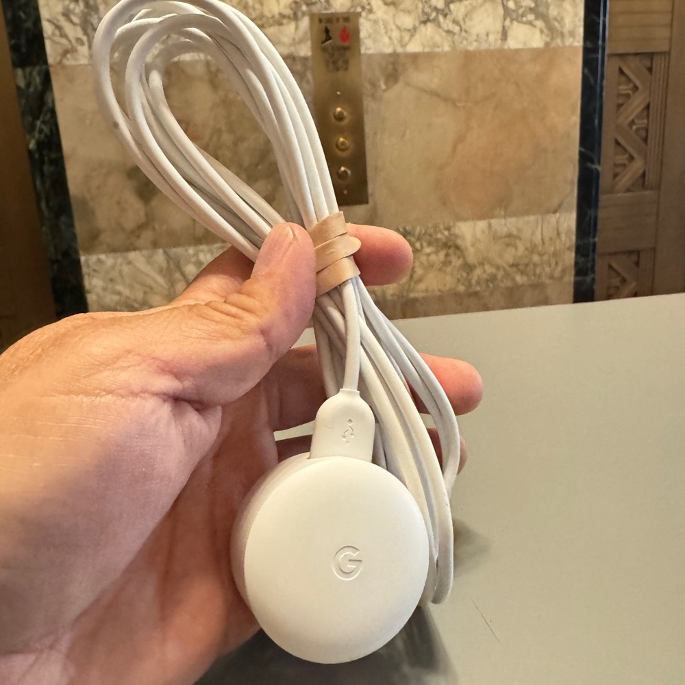 Google 7W AC Adapter in White